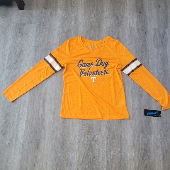 Gen2 Other - Gen 2 Juniors University Of TN L/S Tshirt